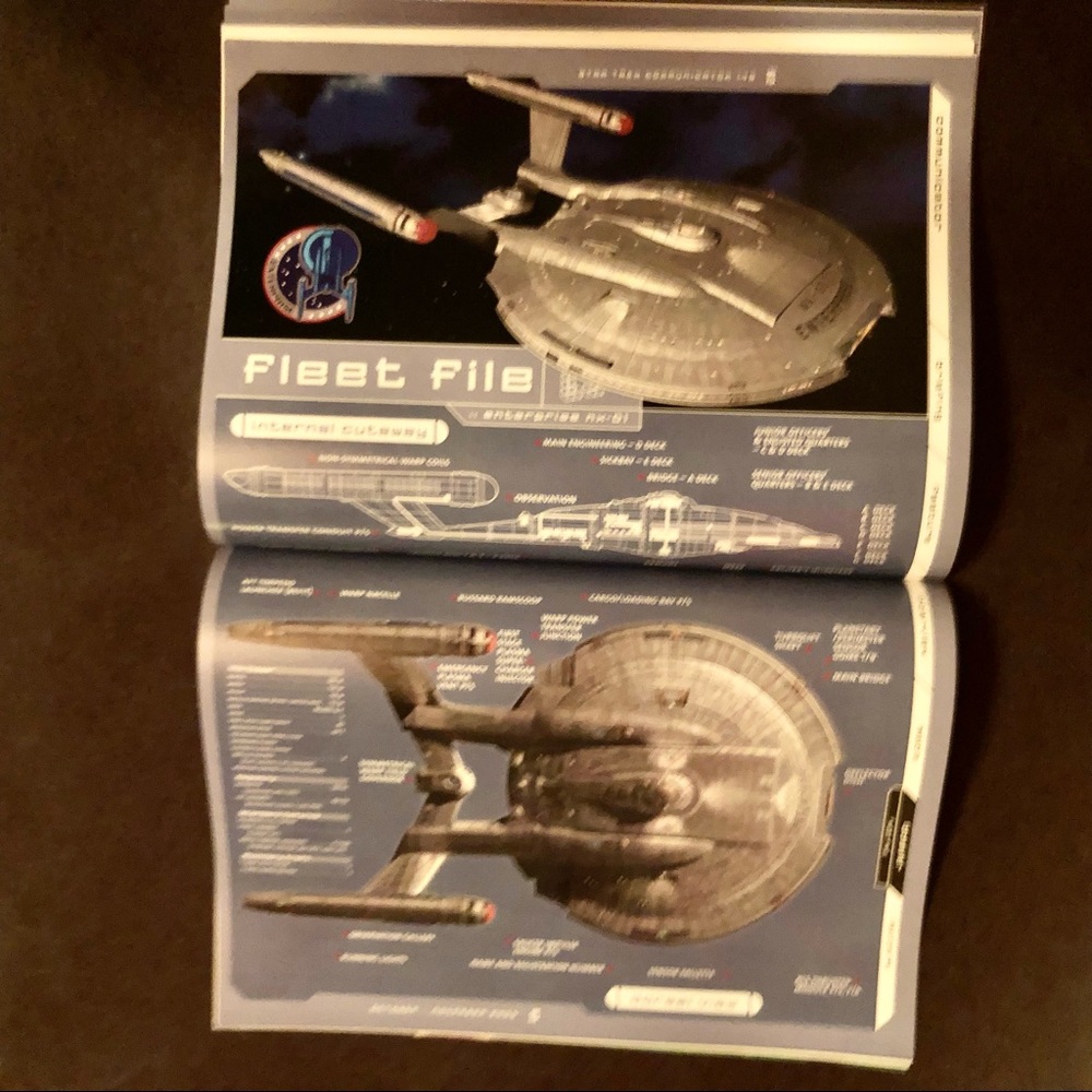 Star Trek Communicator - Picture 12 of 16